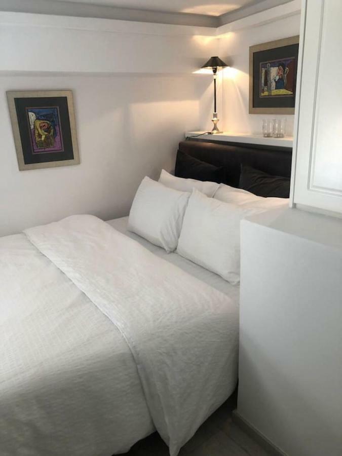 Anemomilos Jacuzzi Suite Corfu (city) Exterior foto