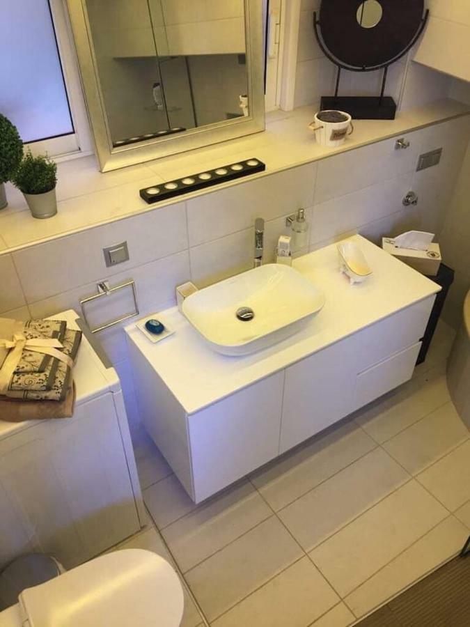 Anemomilos Jacuzzi Suite Corfu (city) Exterior foto