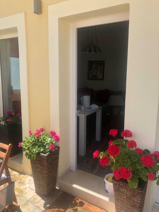 Anemomilos Jacuzzi Suite Corfu (city) Exterior foto