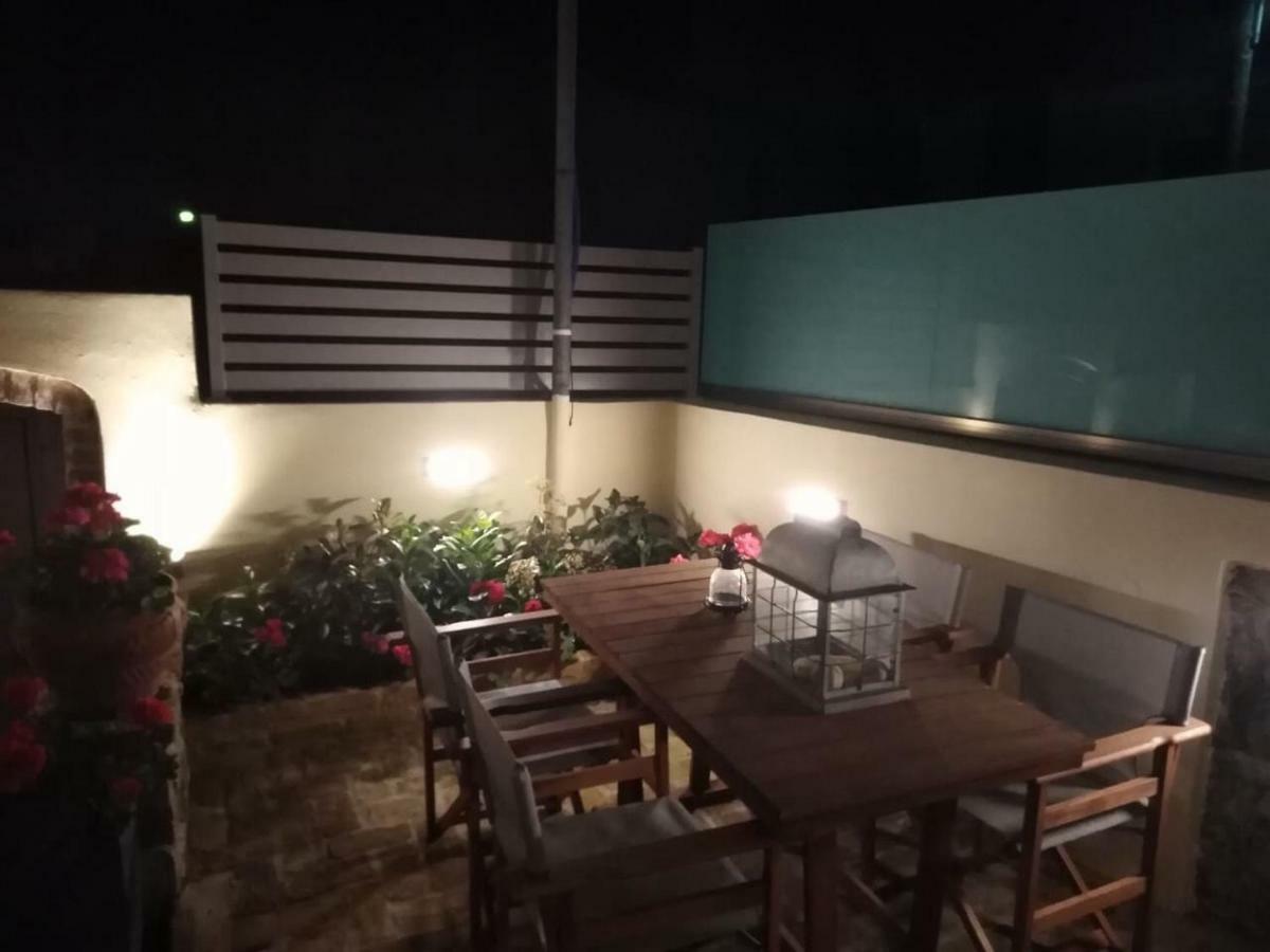 Anemomilos Jacuzzi Suite Corfu (city) Exterior foto