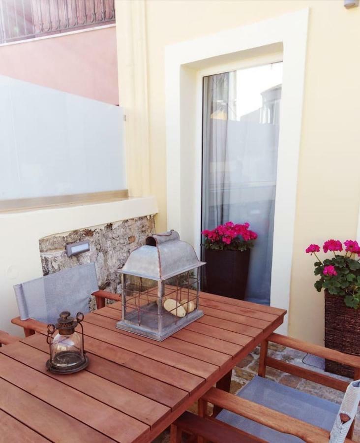 Anemomilos Jacuzzi Suite Corfu (city) Exterior foto